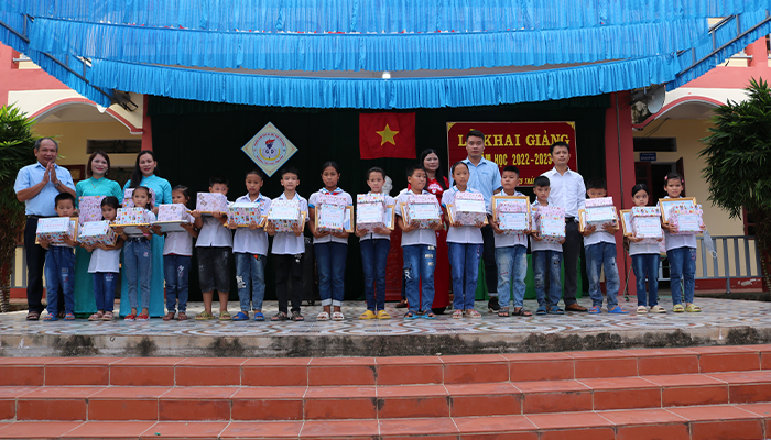 Khuyến học 2022 Mega Việt Nam